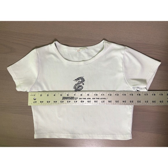Romwe Light Gray Dragon Print Crop Top Women’s Size‎ Small-4 - Picture 5 of 6